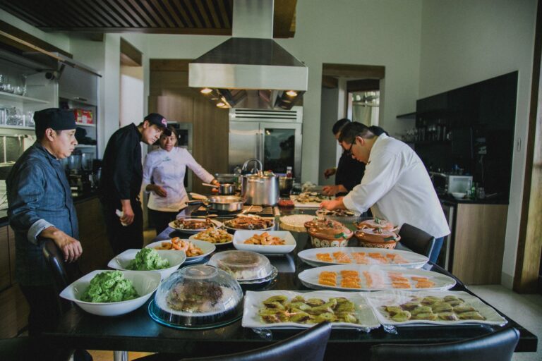Top 7 Secretos de Cocina para Dejar a Todos con la Boca Abierta: Técnicas Innovadoras para Chef Amateur
