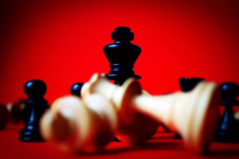 Top 8 Juegos de Estrategia que Pusieron a Prueba tu Mente: Desafía tu Inteligencia