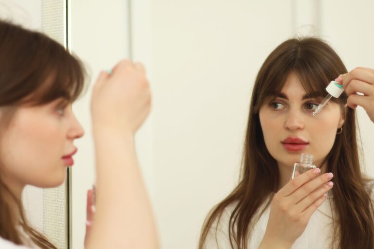 Top 7: ¡Descubre el Secreto de la Belleza Eterna con las Últimas Tendencias de Skincare!