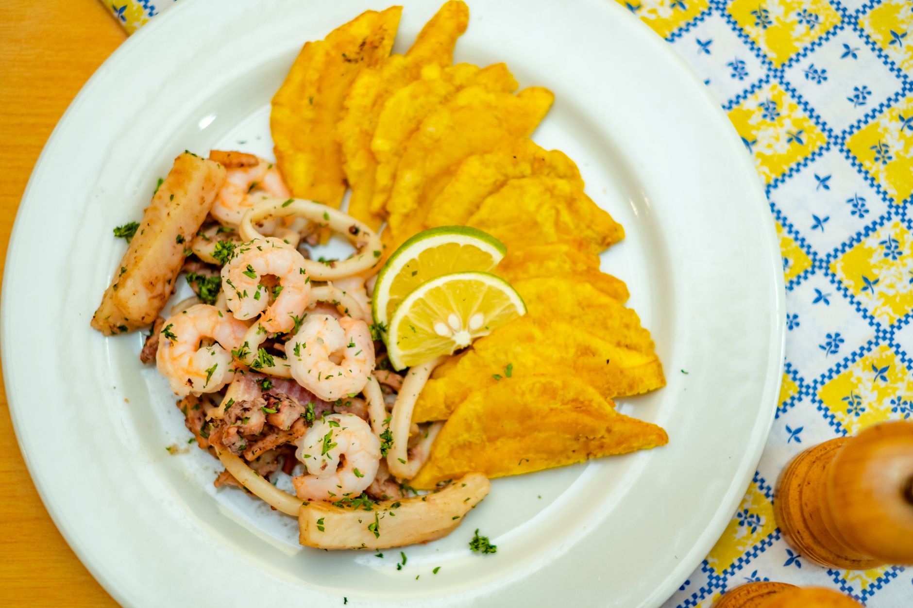 Los 8 Platos Dominicanos que Harán que Tu Familia Te Ame Más